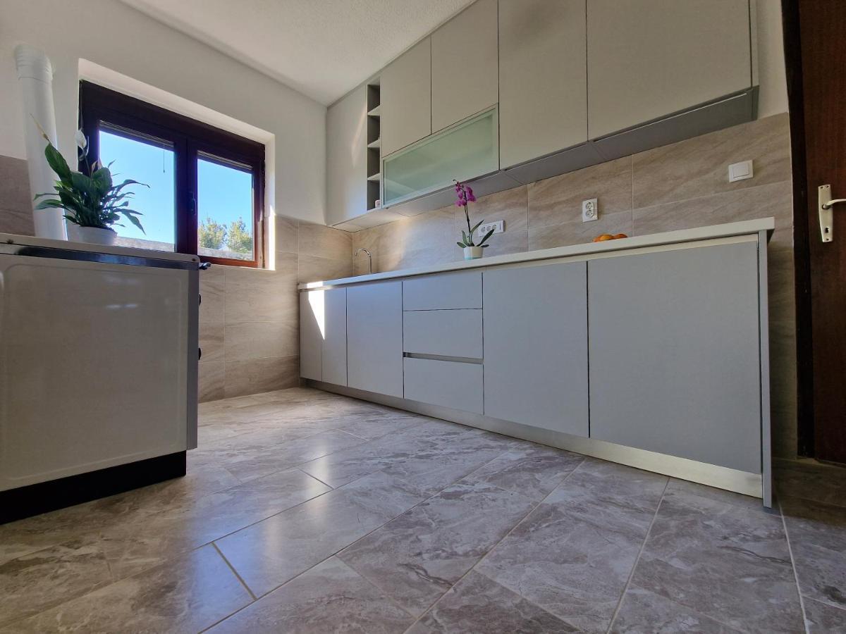Apartment Dragovic Ulcinj Exterior foto