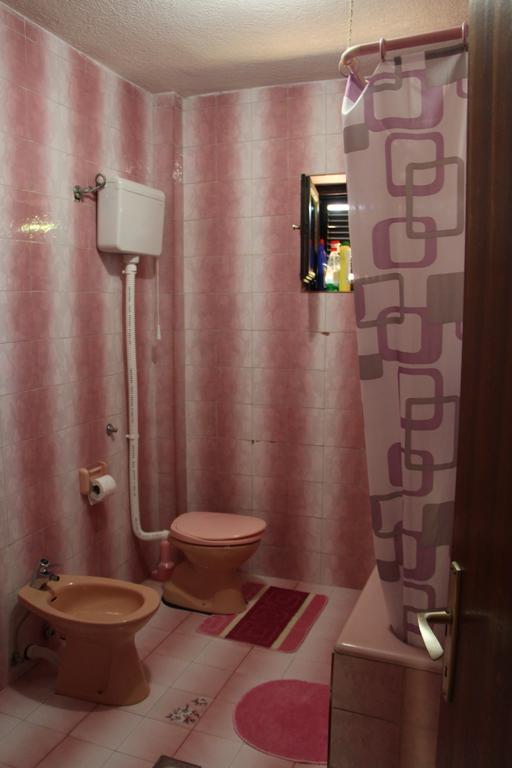 Apartment Dragovic Ulcinj Zimmer foto